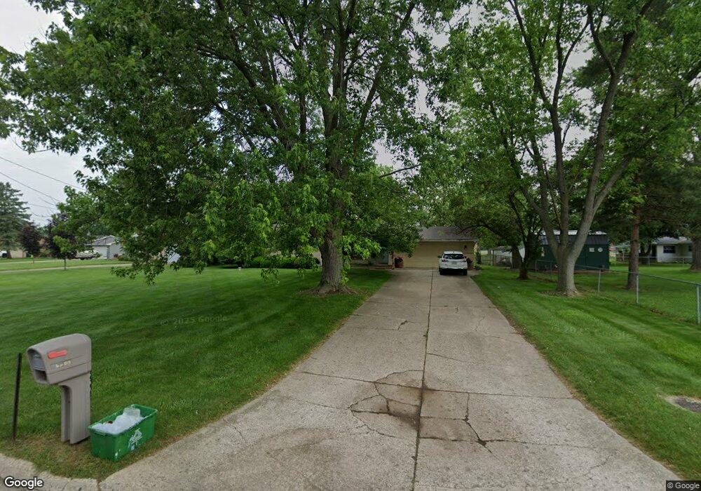 5501 Squire Ln, Flint, MI 48506 - photo 1