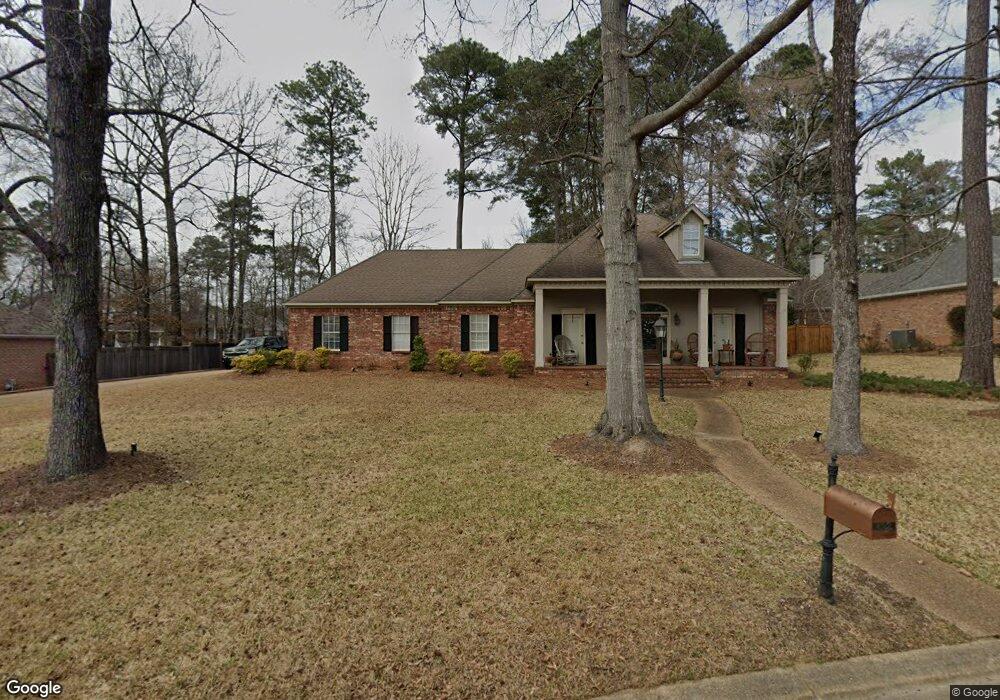 302 Ridge Cir, Brandon, MS 39047 - photo 1