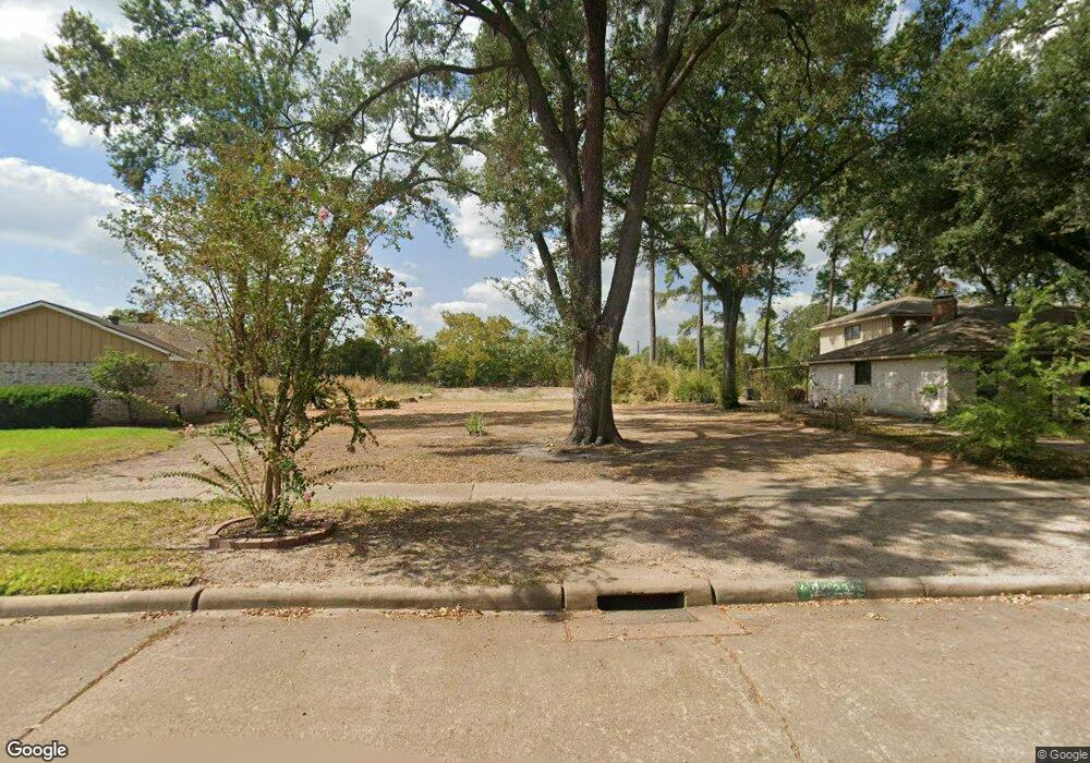 6023 Darkwood Dr, Houston, TX 77088 - photo 1