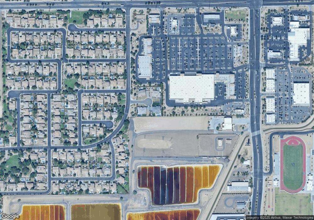 2821 E Grand Canyon Ct unit 4, Chandler, AZ 85249 - photo 1