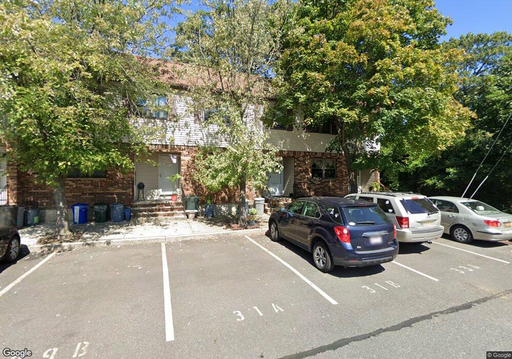 31B Katan Loop unit 12B, Staten Island, NY 10308 - photo 1