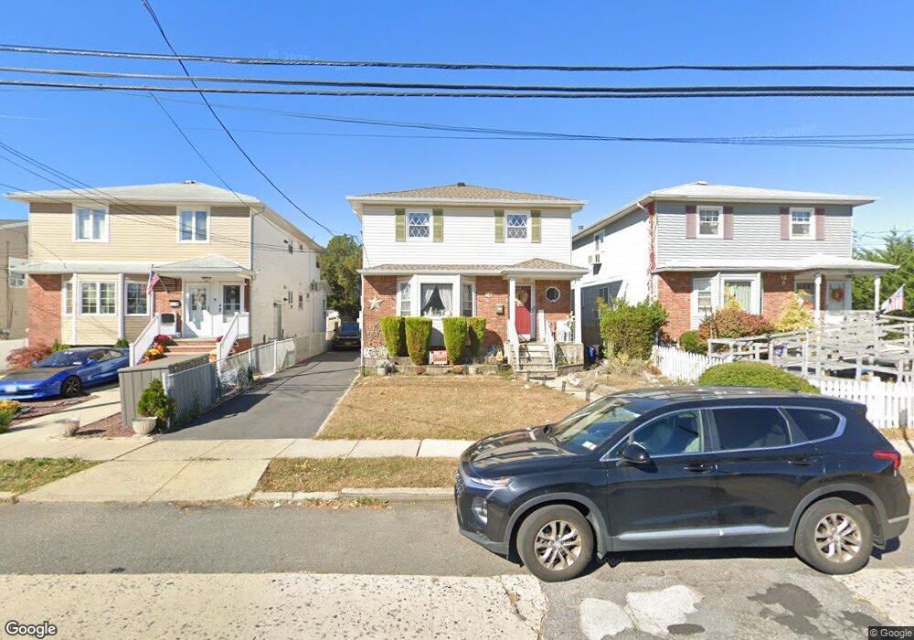 127 Rhame Ave, East Rockaway, NY 11518 - photo 1