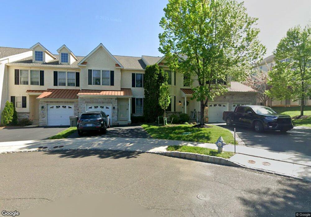 8 Coventry Ct, Conshohocken, PA 19428 - photo 1