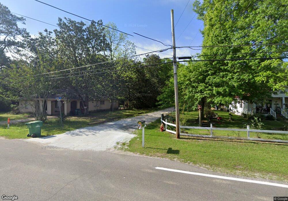 1910 E Canal St, Picayune, MS 39466 - photo 1