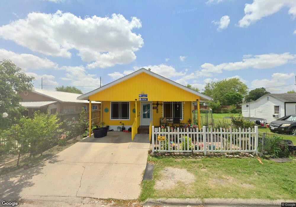 806 E Chapa Ave, Pharr, TX 78577 - photo 1