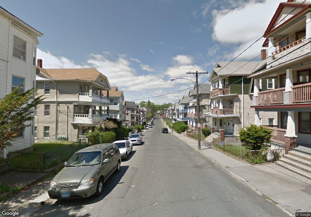 111 Rose St unit 3rd floor, Waterbury, CT 06704 - photo 1