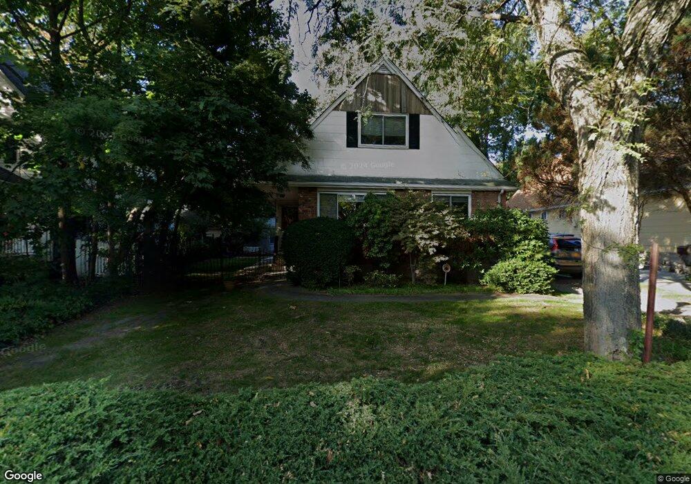 69 Susquehanna Ave, Great Neck, NY 11021 - photo 1