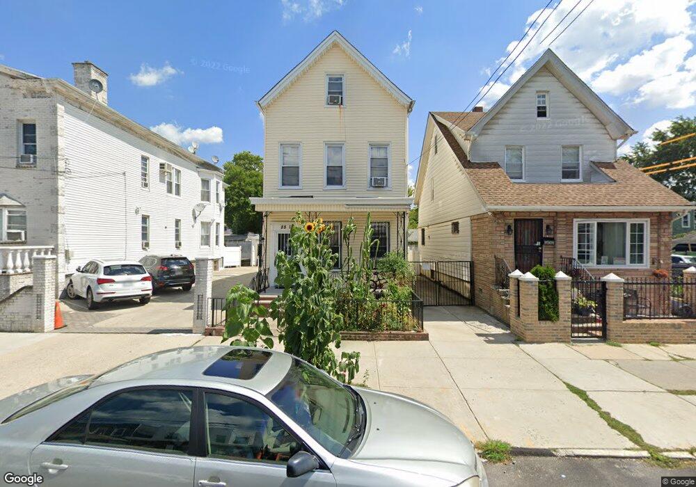 88-17 80th St, Jamaica, NY 11421 - photo 1