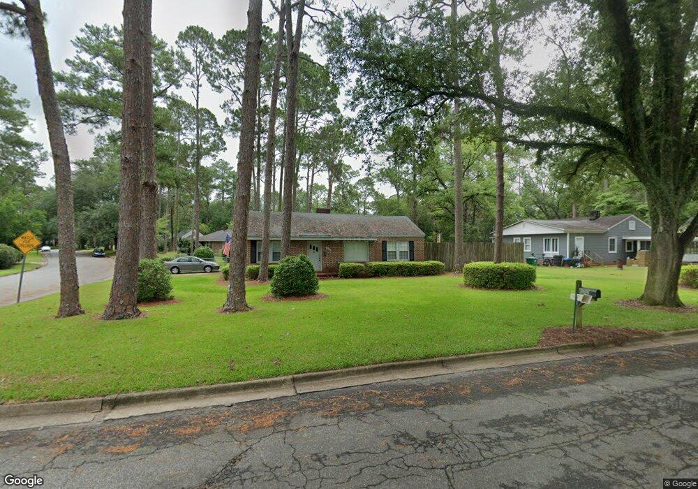 1302 Edgewood Ln, Albany, GA 31707 - photo 1