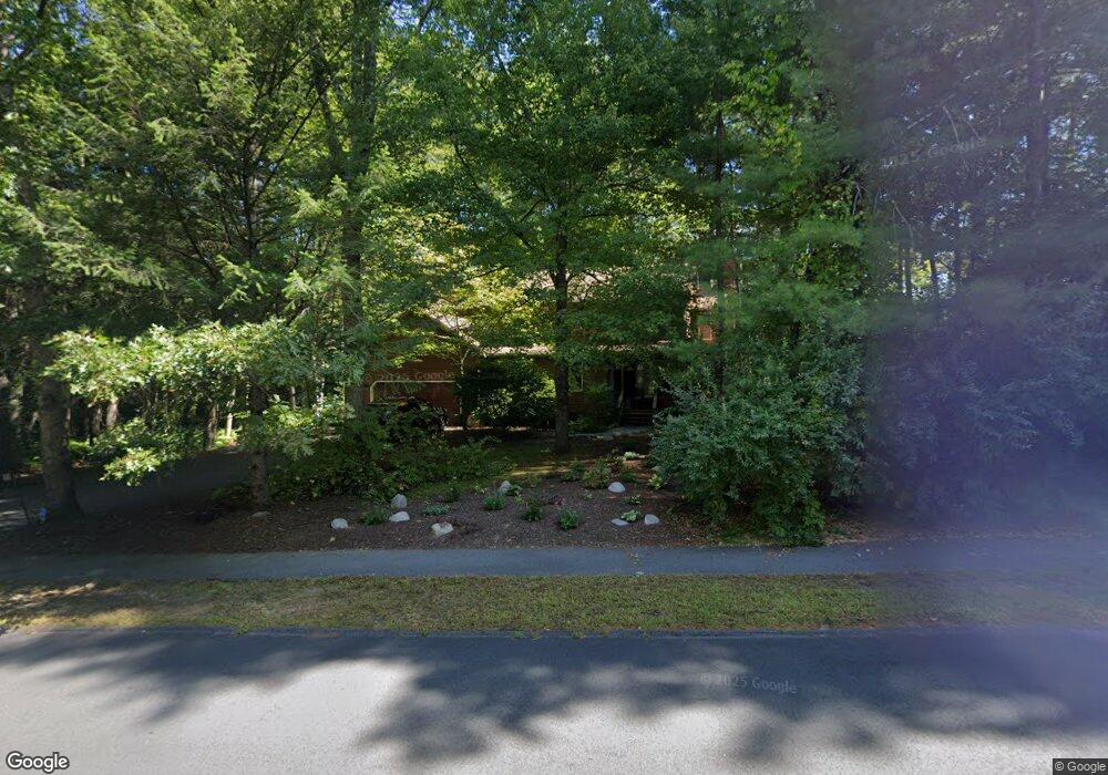 488 Old Farm Rd, Amherst, MA 01002 - photo 1