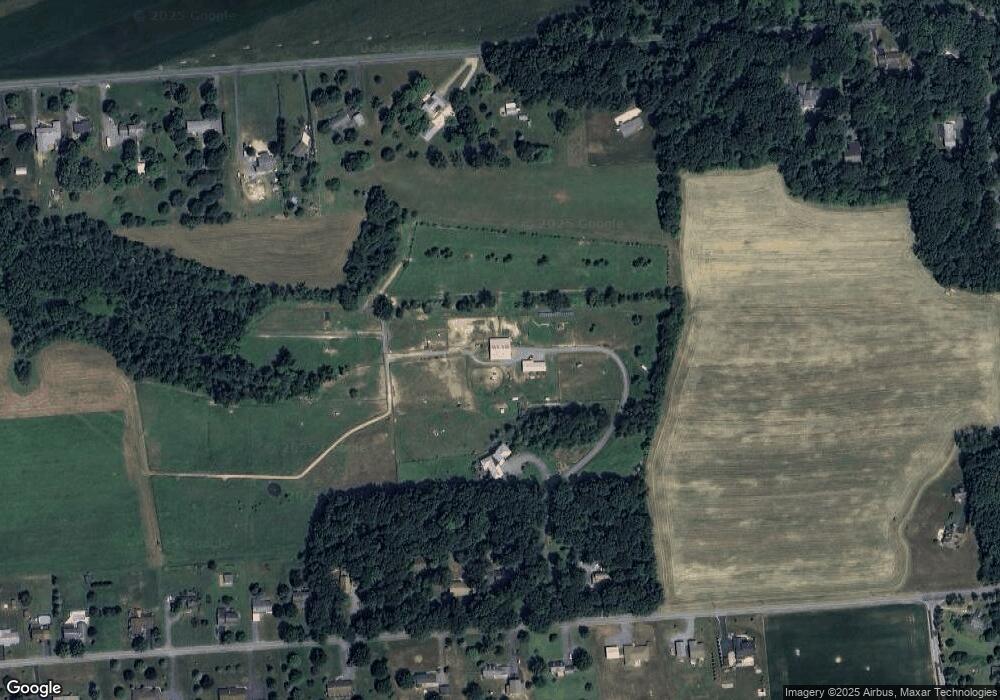 592 Stone Hill Rd, Shoemakersville, PA 19555 - photo 1