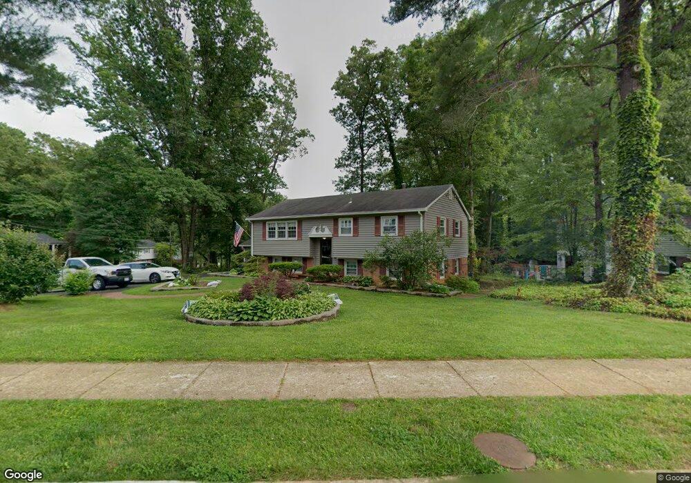 9419 Winterberry Ln, Fairfax, VA 22032 - photo 1