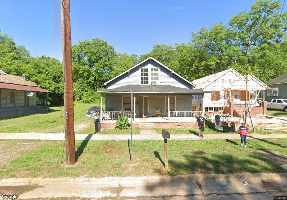 1027 7th St, Statesville, NC 28677 - photo 1