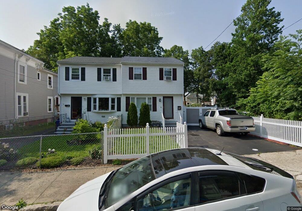 50 Arlington St unit 50, Haverhill, MA 01830 - photo 1