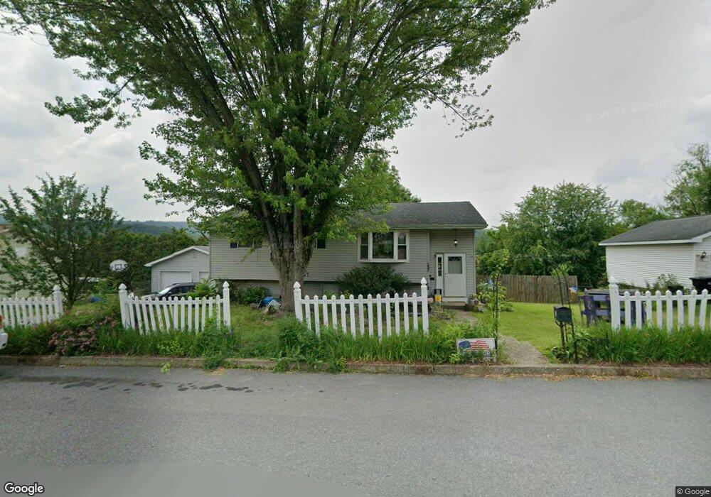 870 Williams Ave, Walnutport, PA 18088 - photo 1