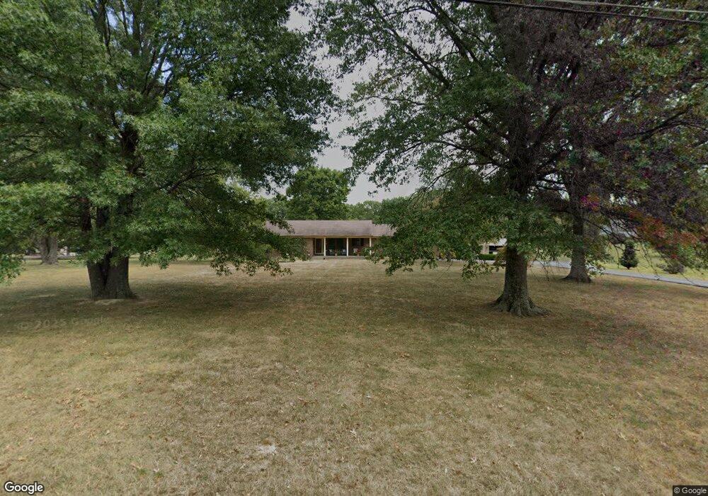 3228 Bells Mill Rd, Shepherdsville, KY 40165 - photo 1