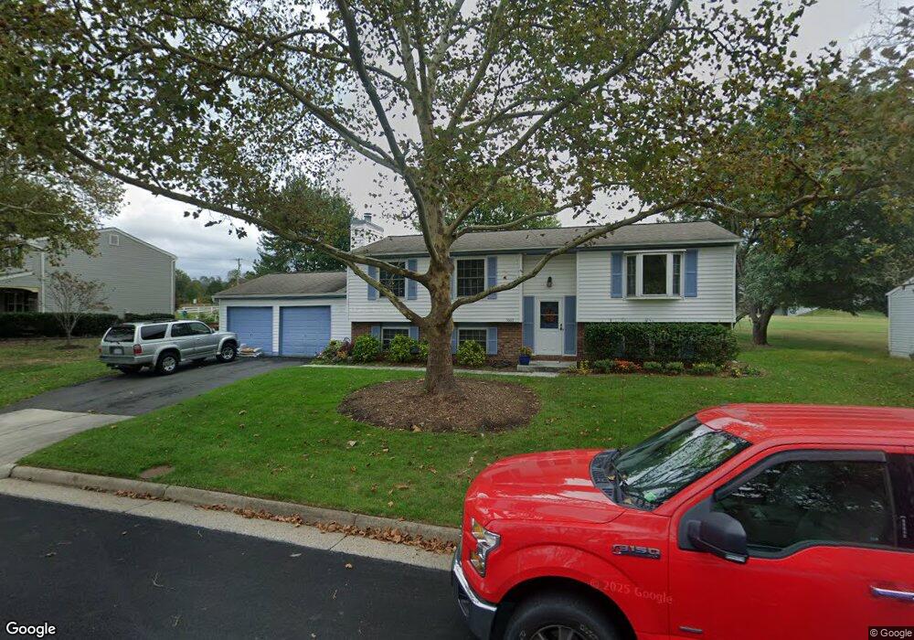 3003 Gatepost Ln, Herndon, VA 20171 - photo 1