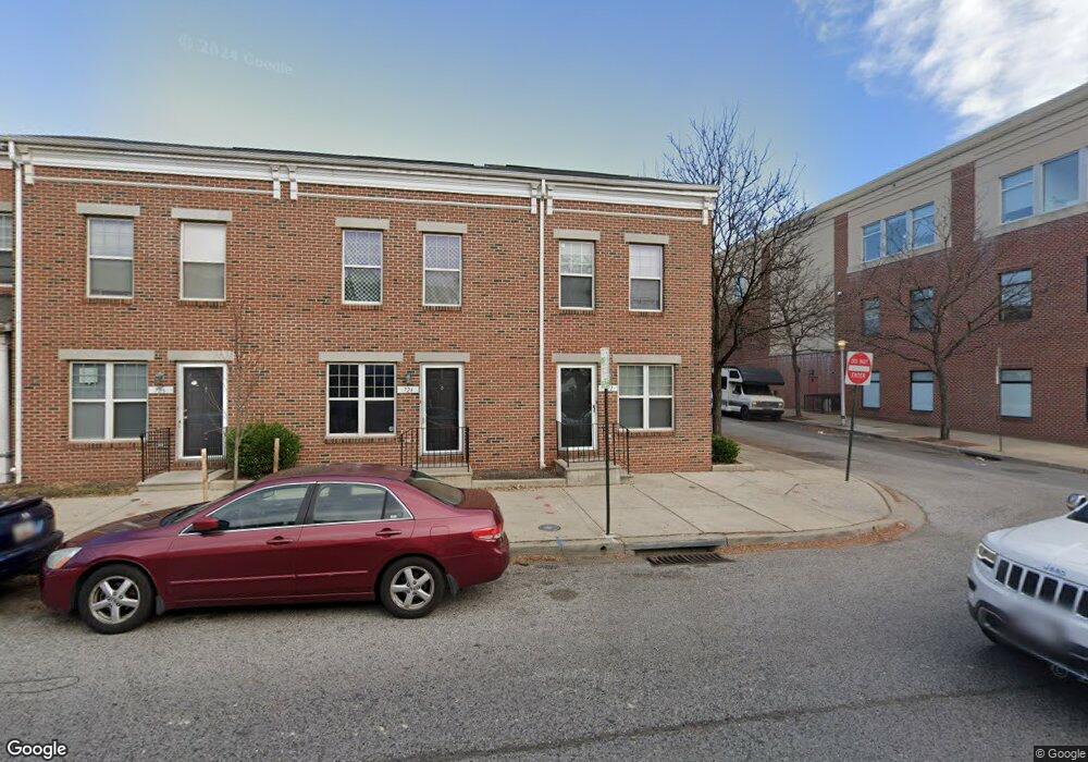 722 W Saratoga St, Baltimore, MD 21201 - photo 1