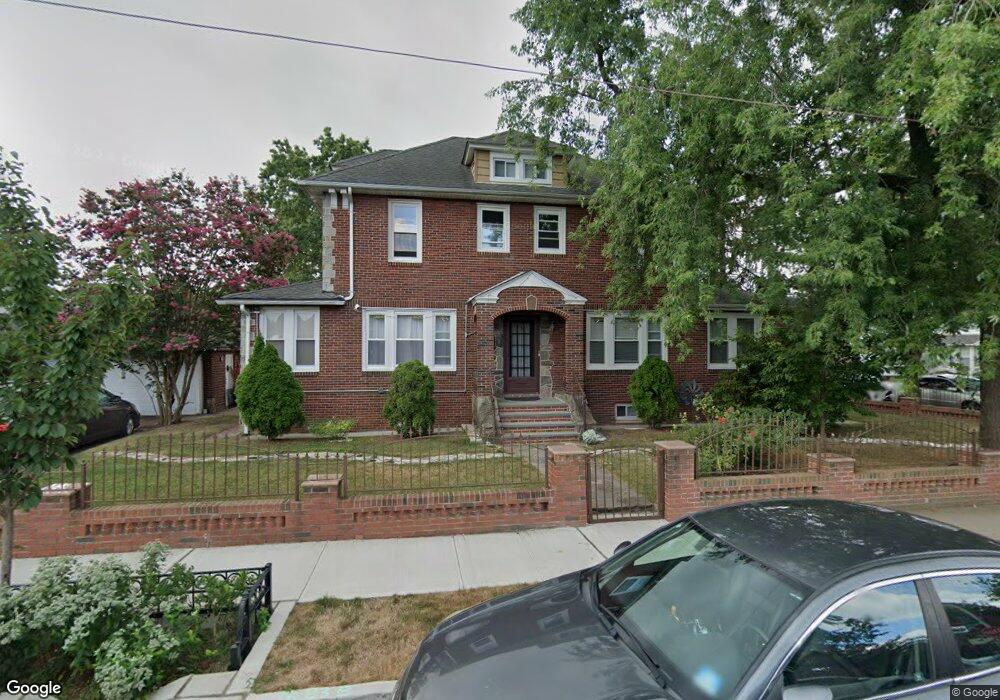 4303 167th St, Flushing, NY 11358 - photo 1