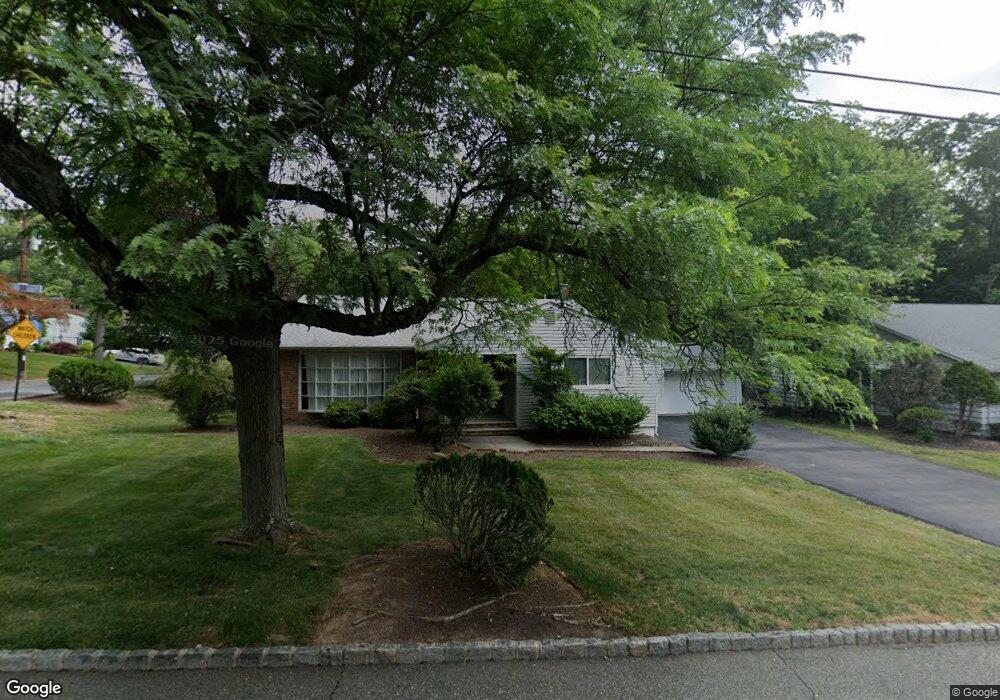 2 Linden Ct, West Orange, NJ 07052 - photo 1