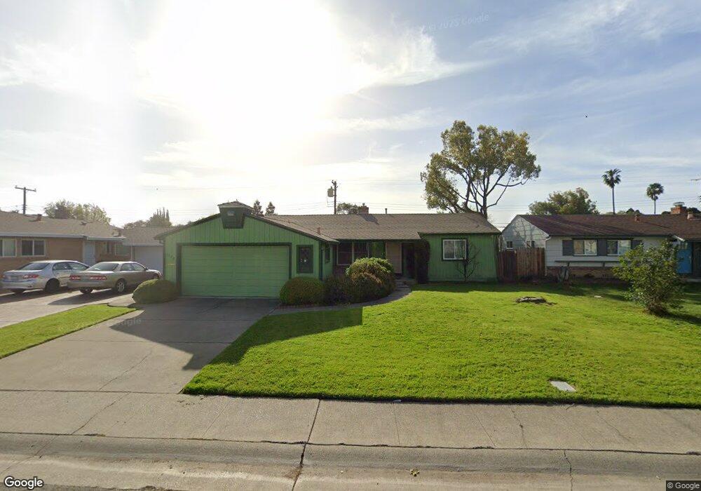 7573 South Pkwy, Sacramento, CA 95823 - photo 1