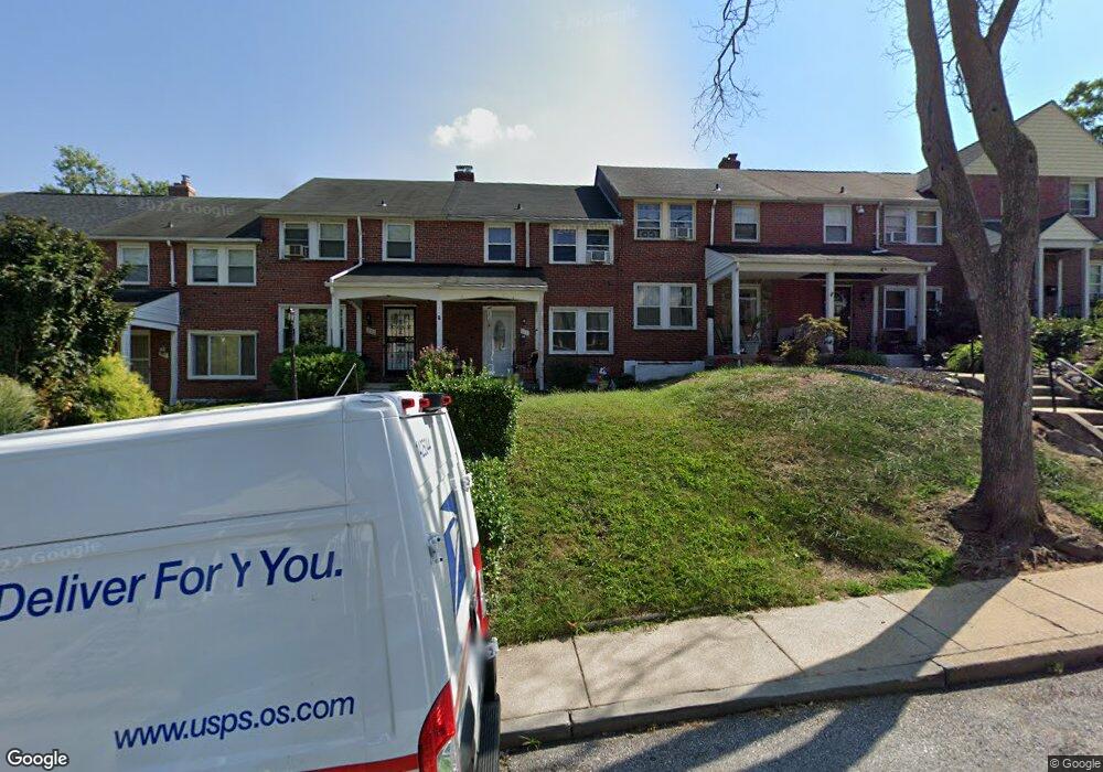 929 N Hill Rd, Baltimore, MD 21218 - photo 1