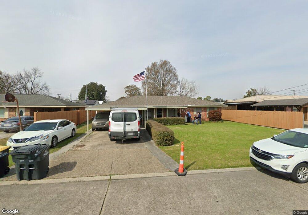 1216 Versailles Crescent, New Iberia, LA 70560 - photo 1