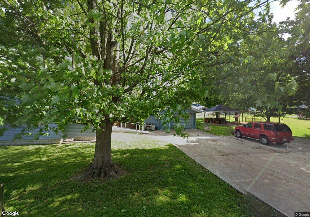 1524 E Olive St, Marion, IN 46953 - photo 1