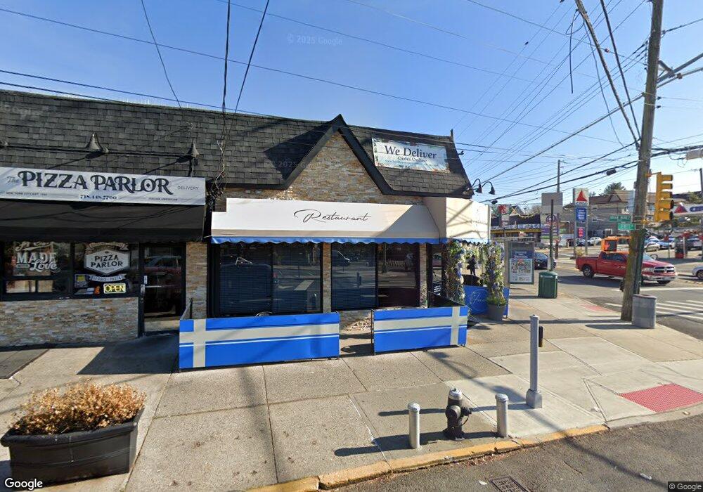 2005 Victory Blvd, Staten Island, NY 10314 - photo 1