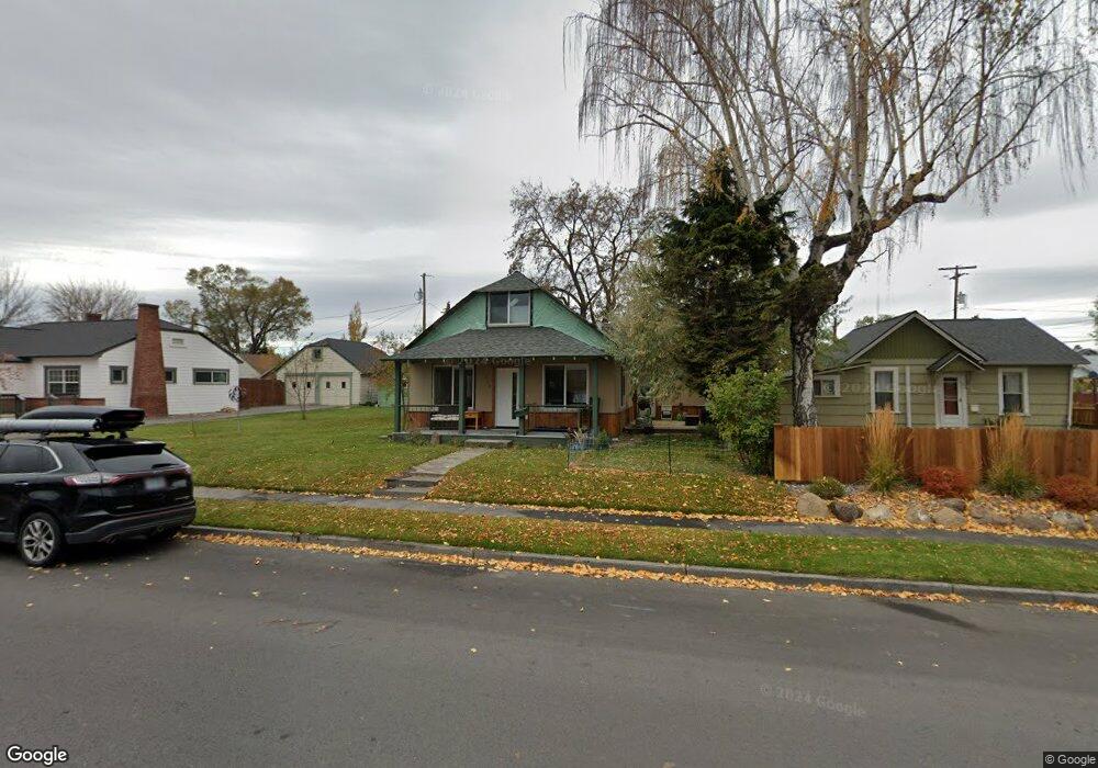 315 SW 9th St, Redmond, OR 97756 - photo 1