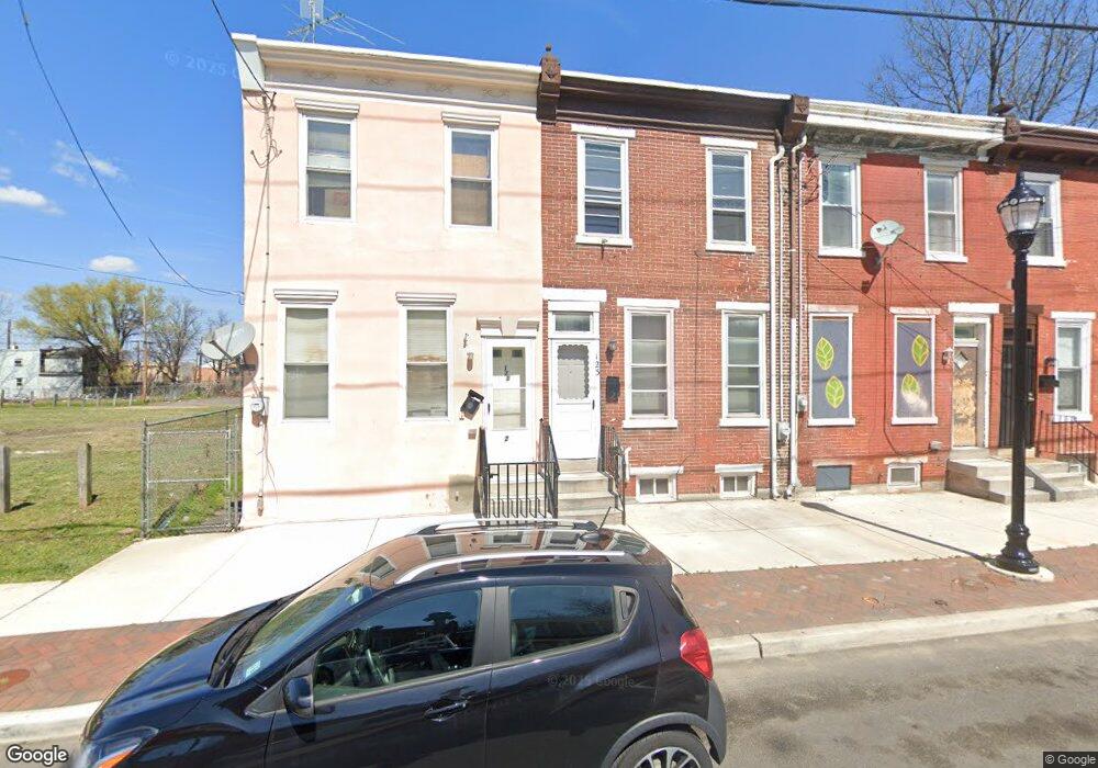 121 Elm St, Camden, NJ 08102 - photo 1