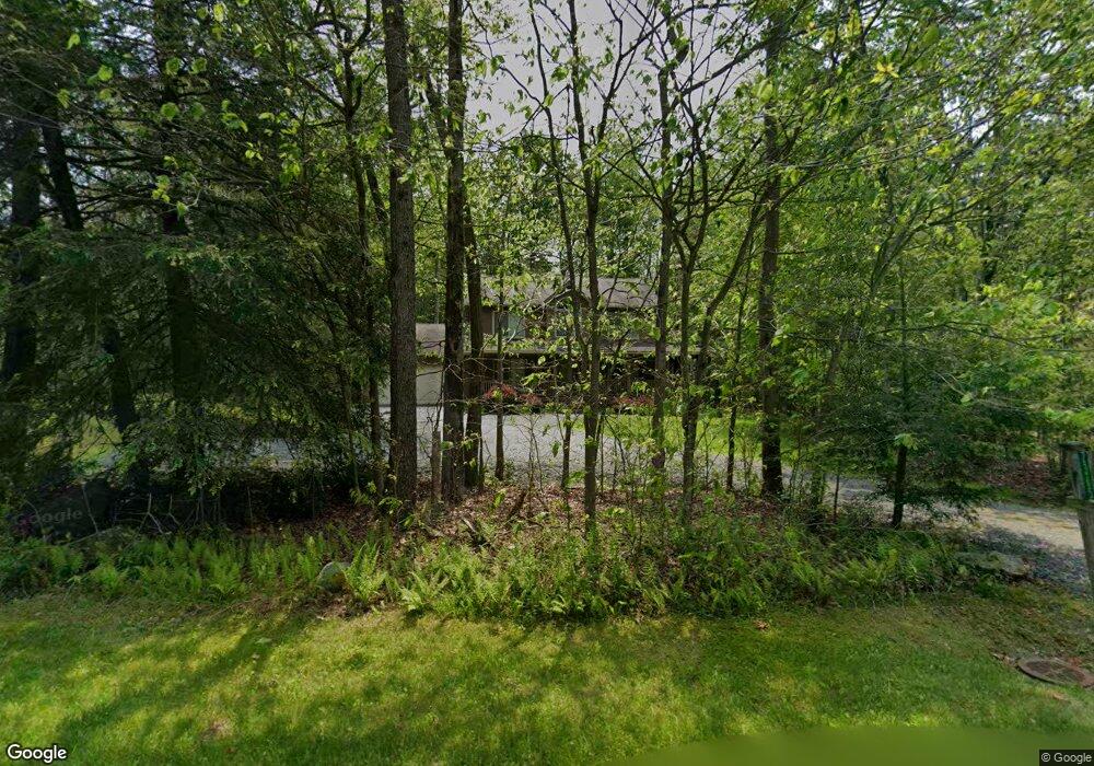 2365 Overlook Ln, Pocono Pines, PA 18350 - photo 1