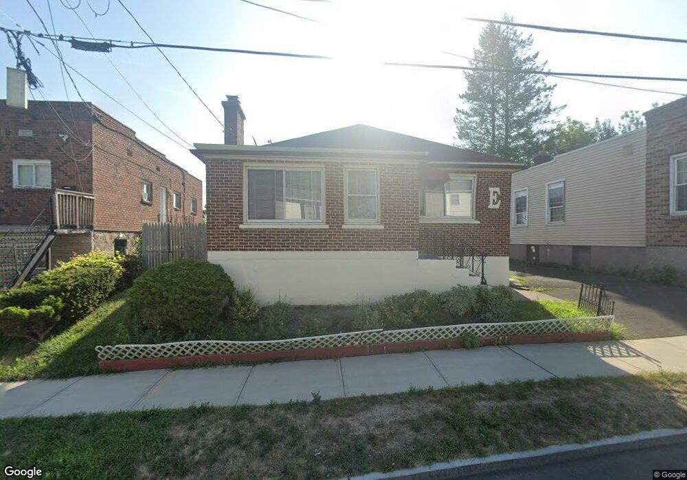 61 Slingerland St, Albany, NY 12202 - photo 1