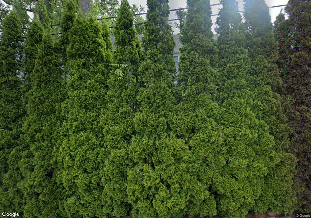 1540 Raleigh Rd, Mamaroneck, NY 10543 - photo 1