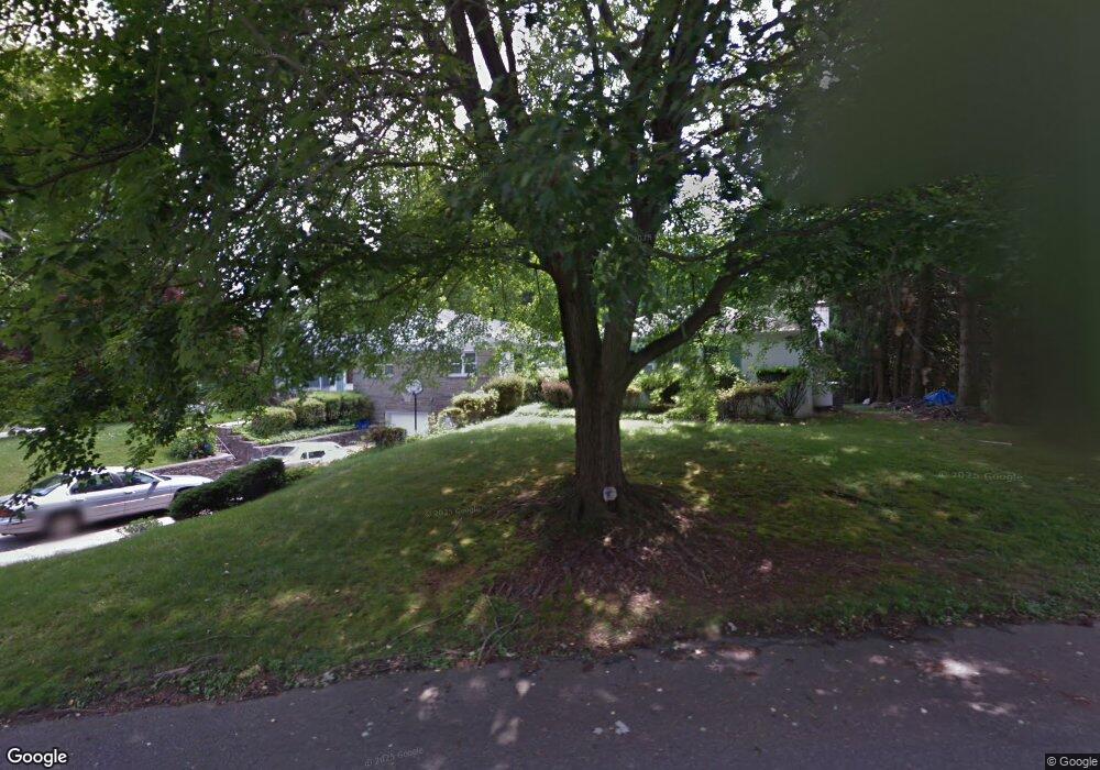 312 Woodridge Ln, Media, PA 19063 - photo 1