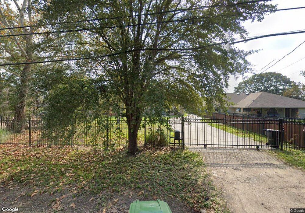 1835 Wilburforce St, Houston, TX 77091 - photo 1