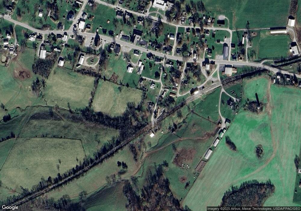 102 Mcintyre St, Ewing, KY 41039 - photo 1