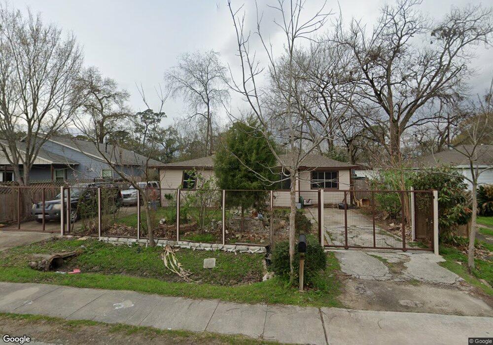 6809 Cathcart Dr, Houston, TX 77091 - photo 1