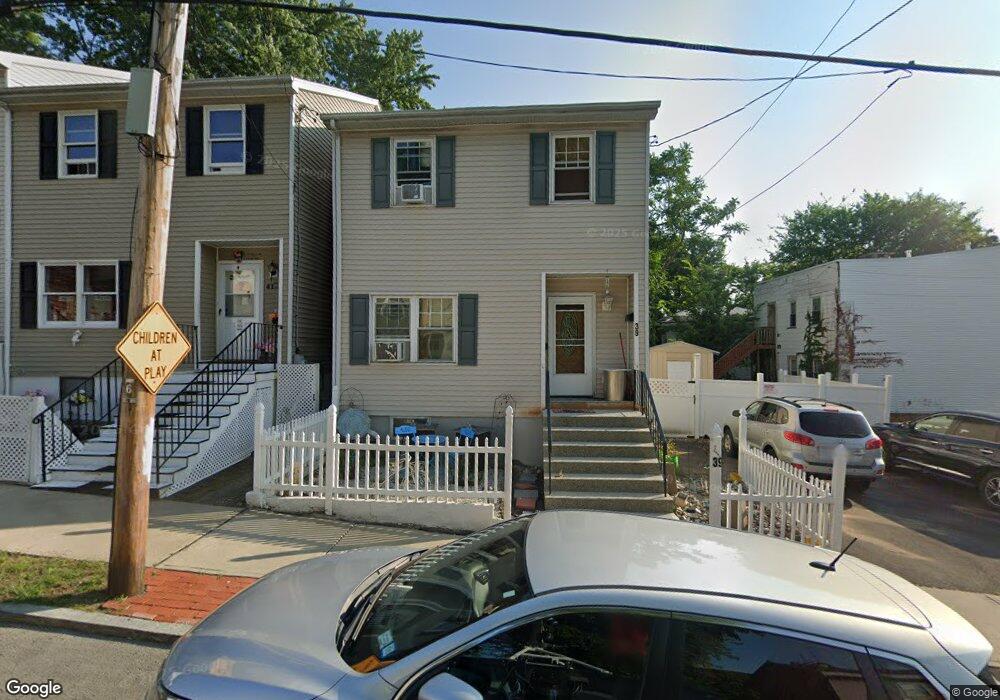 39 Emmett St, Albany, NY 12204 - photo 1