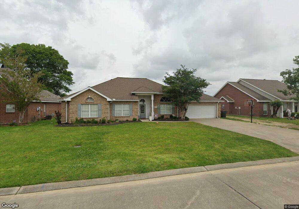 2424 Luke St, Lake Charles, LA 70605 - photo 1