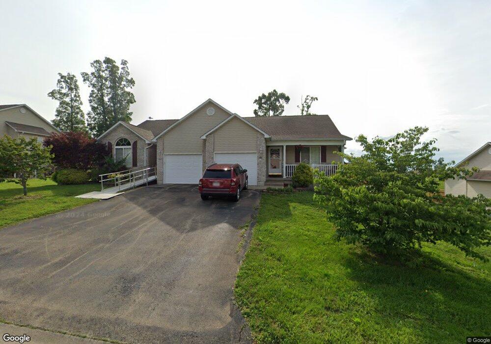 1861 Black Oak Dr, Farmington, MO 63640 - photo 1