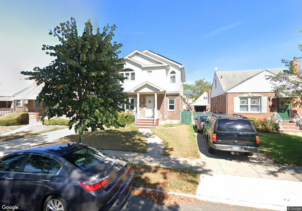 8131 247th St, Bellerose, NY 11426 - photo 1