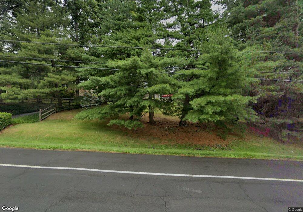 8905 Tuckerman Ln, Potomac, MD 20854 - photo 1