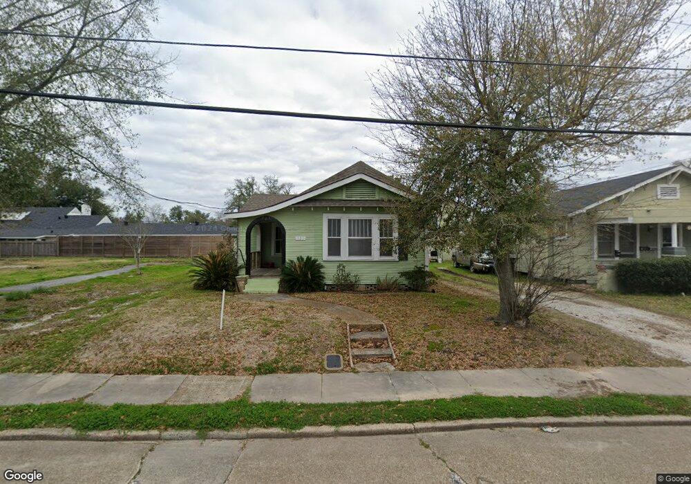 721 Iris St, Lake Charles, LA 70601 - photo 1