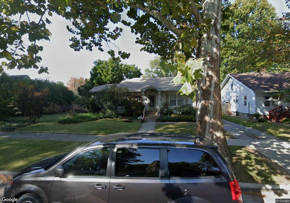 1907 S 6th St, Terre Haute, IN 47802 - photo 1