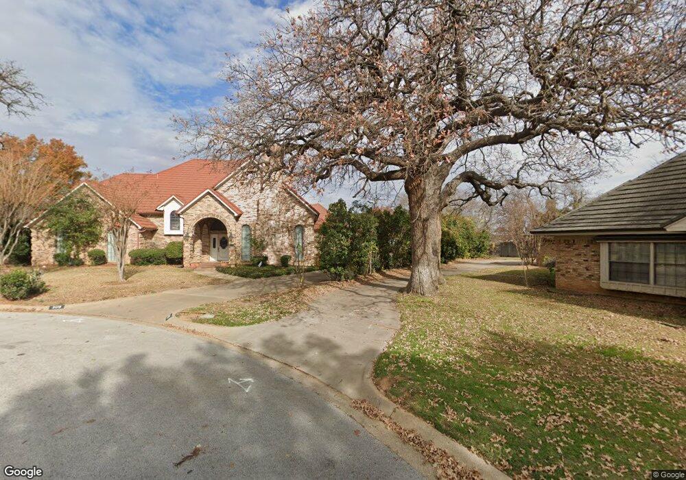 309 Charleston Place, Hurst, TX 76054 - photo 1