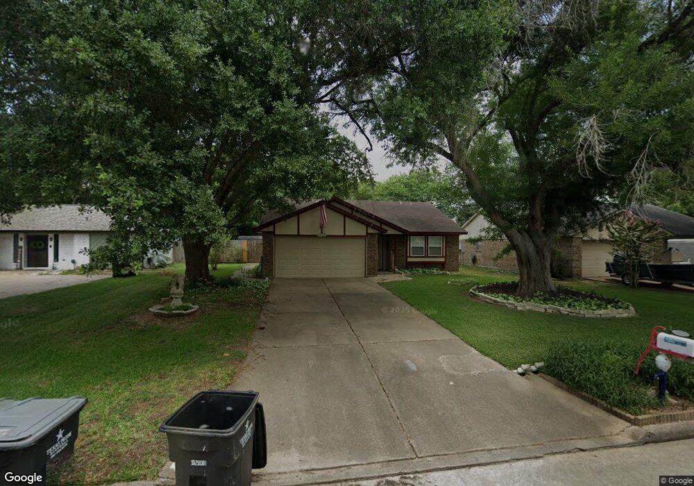 3855 Westglen Dr, Alvin, TX 77511 - photo 1