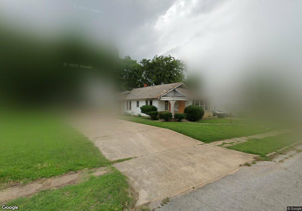 323 C St SE, Ardmore, OK 73401 - photo 1