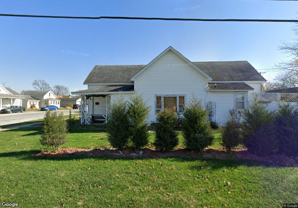 711 W Shelby Ave, Effingham, IL 62401 - photo 1