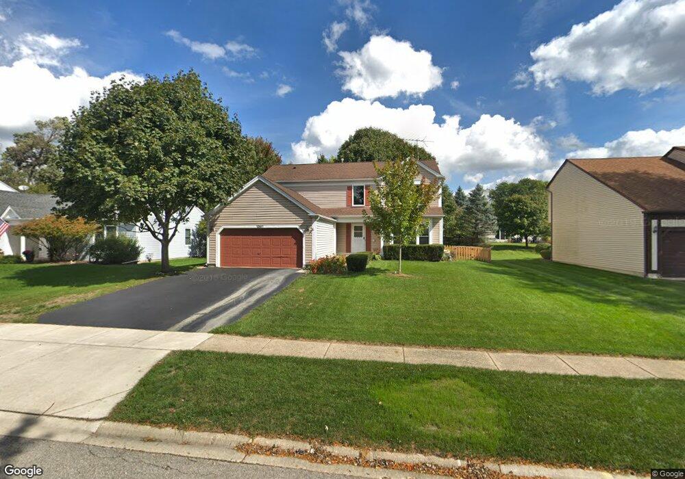 1341 Glacier Pkwy, Algonquin, IL 60102 - photo 1